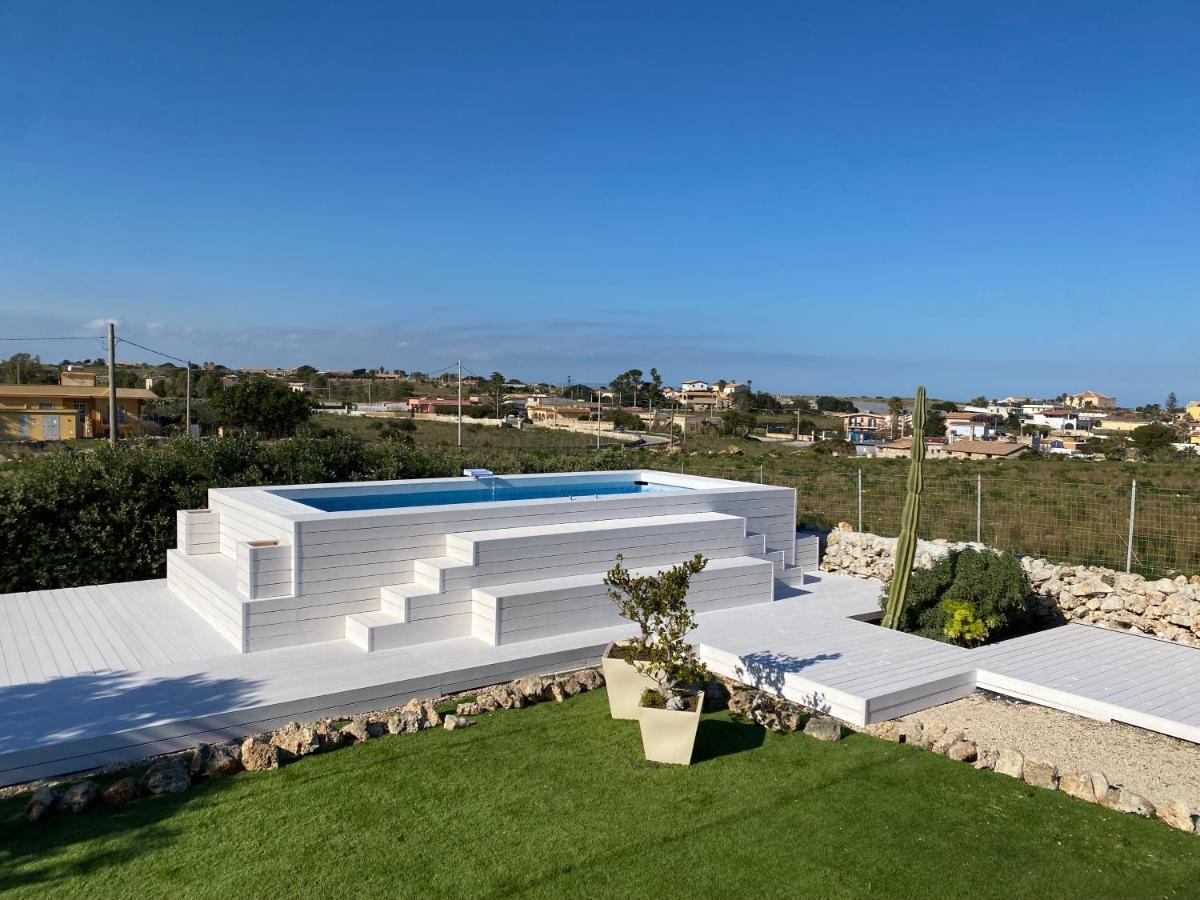 B&B Casa Del Faro Sanvallero Adults Only Portopalo Di Capo Passero ภายนอก รูปภาพ