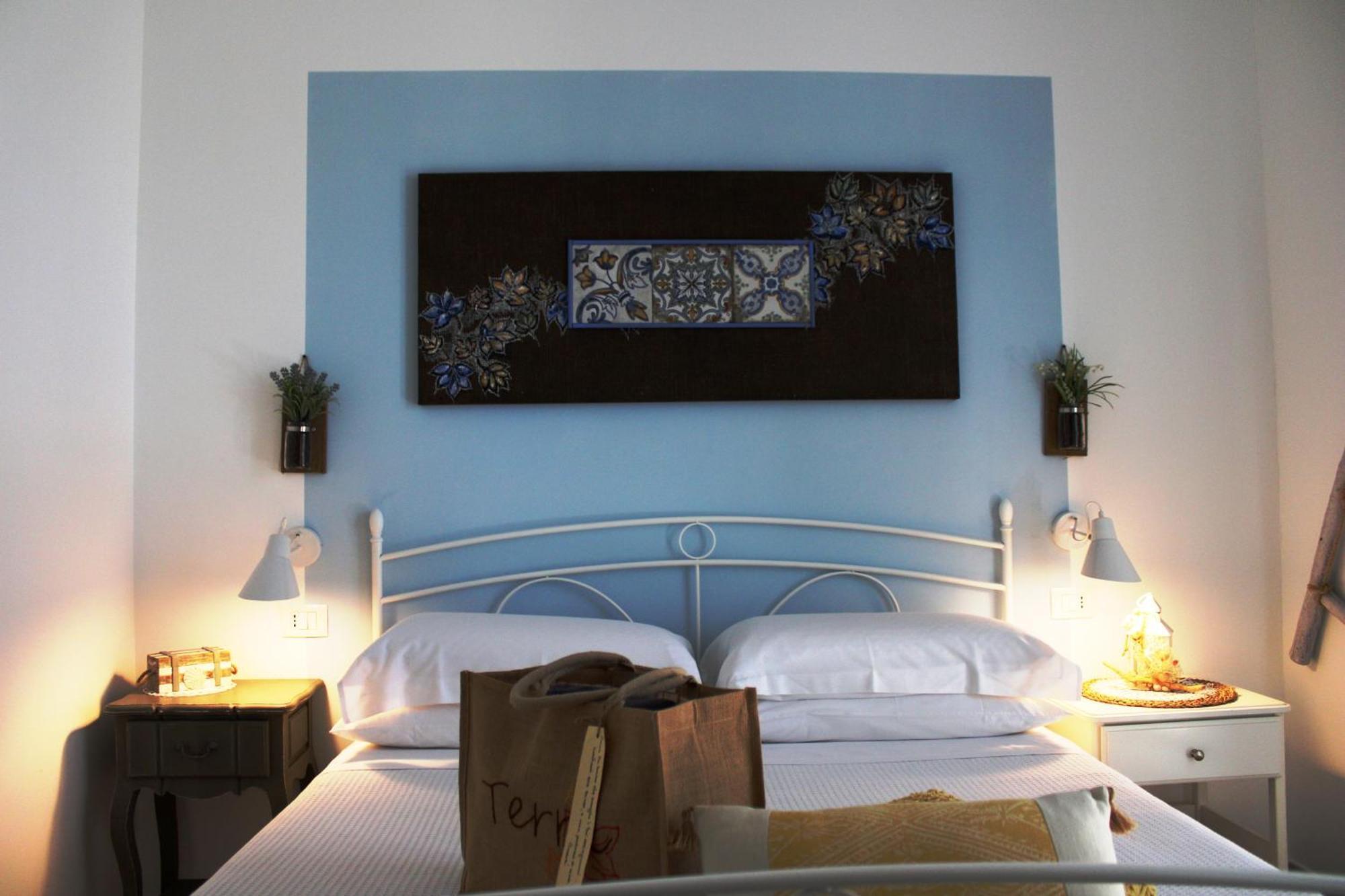 B&B Casa Del Faro Sanvallero Adults Only Portopalo Di Capo Passero ภายนอก รูปภาพ